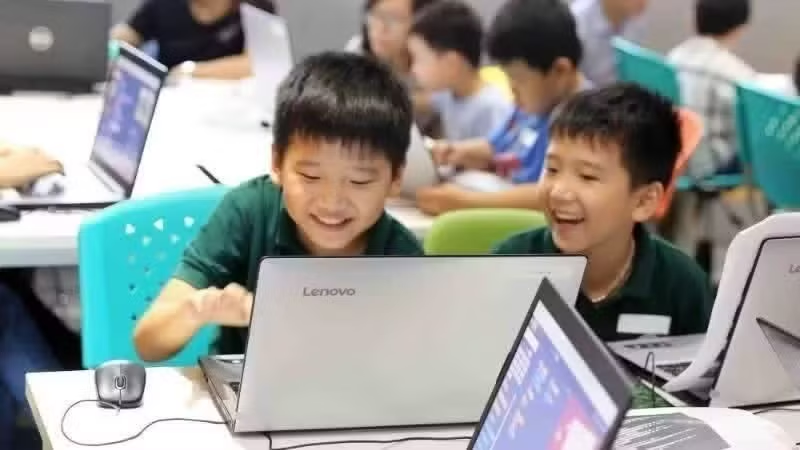 Nỗ lực bảo vệ trẻ em trên không gian mạng