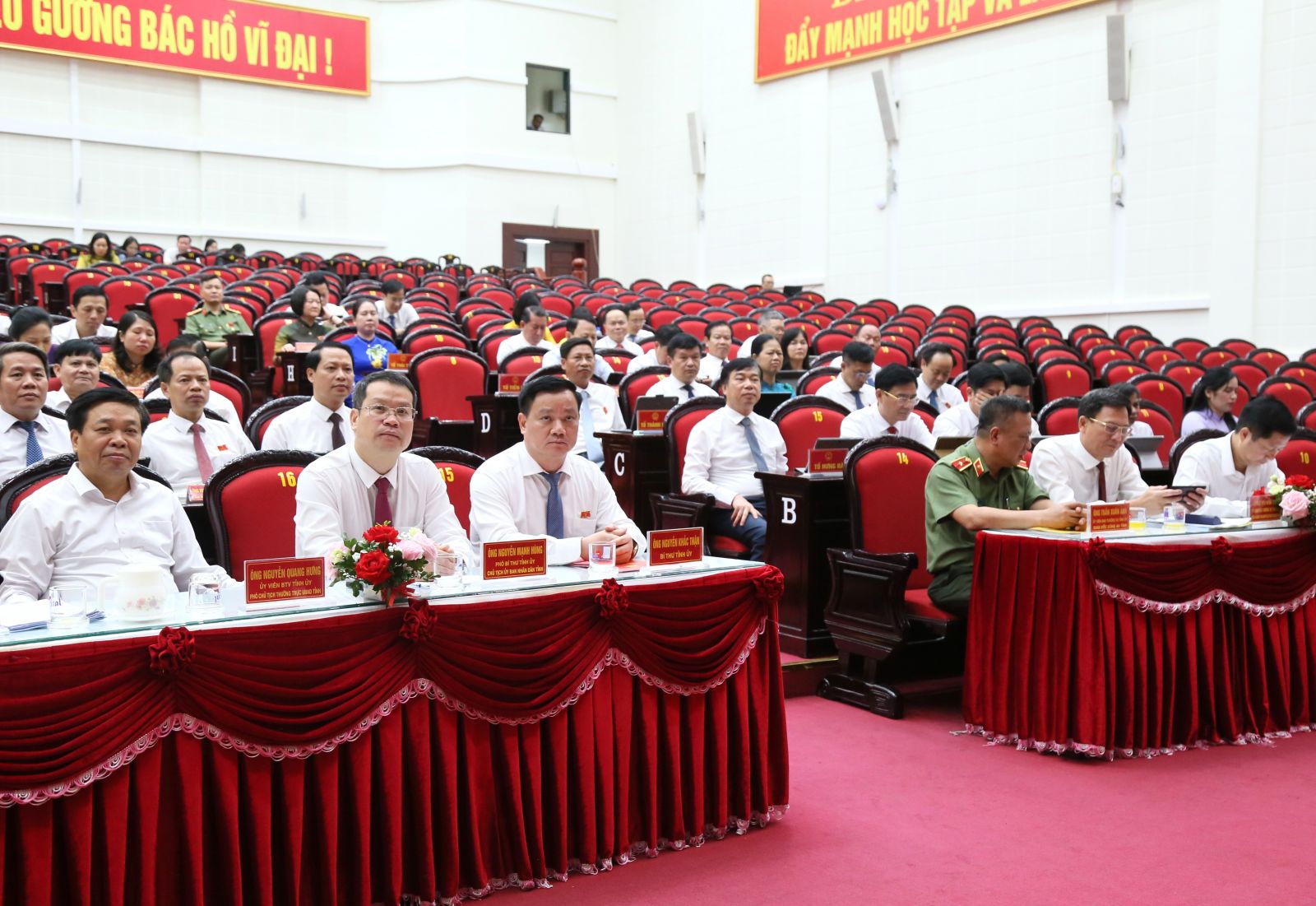 Kỳ họp thứ 10, HĐND tỉnh khóa XVII, nhiệm kỳ 2021 – 2026 thông qua nhiều nghị quyết quan trọng